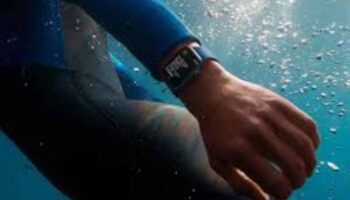 Best Swimming Apps and Pool Fitness Trackers