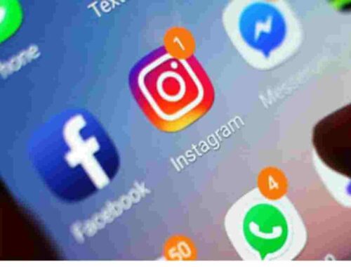 Spy On facebook messenger