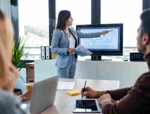 marketing director job and responsibilitie